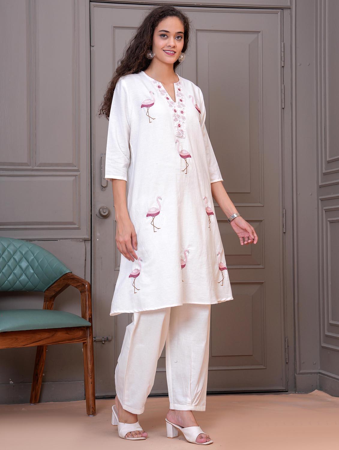 women embroidered kurta and pant set - 21995167 - Standard Image - 5