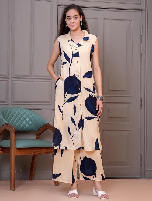 women printed sleeveless kurta and palazzo set - 21995171 -  Standard Image - 0