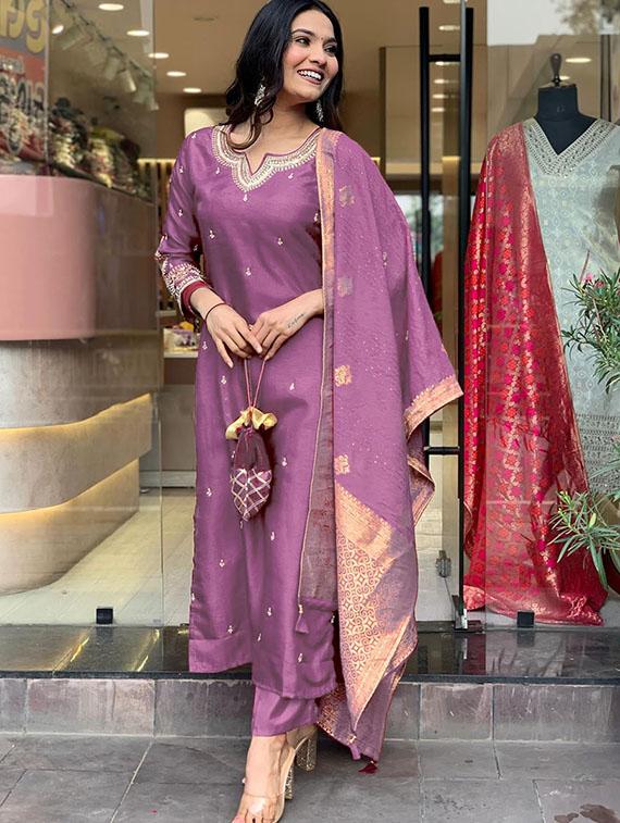 women embroidered kurta and pant with dupatta  - 21995255 -  Zoom Image - 0