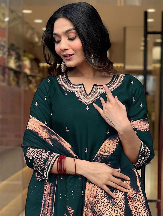 women embroidered kurta and pant with dupatta - 21995258 - Standard Image - 5