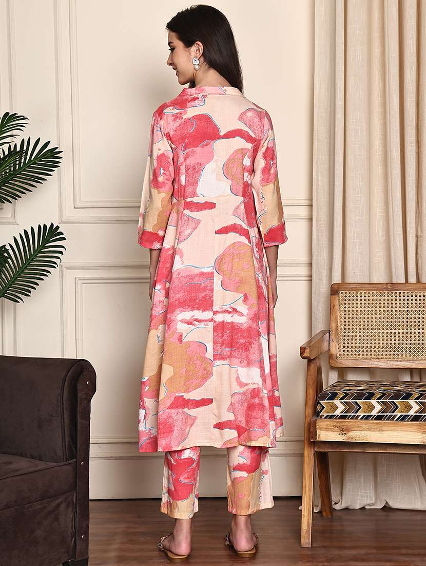 women printed three quarter sleeve kurta pant set - 21995940 -  Standard Image - 3