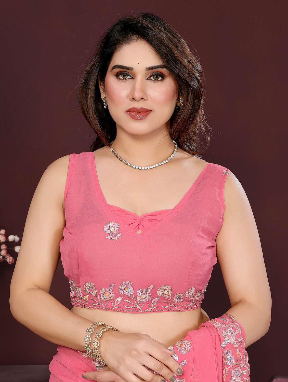 women solid with work embroidered saree with blouse - 21996417 -  Standard Image - 5