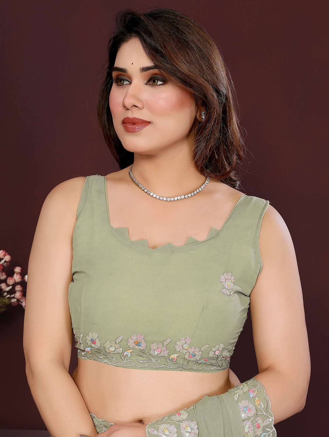 women solid with work embroidered saree with blouse - 21996420 -  Standard Image - 5