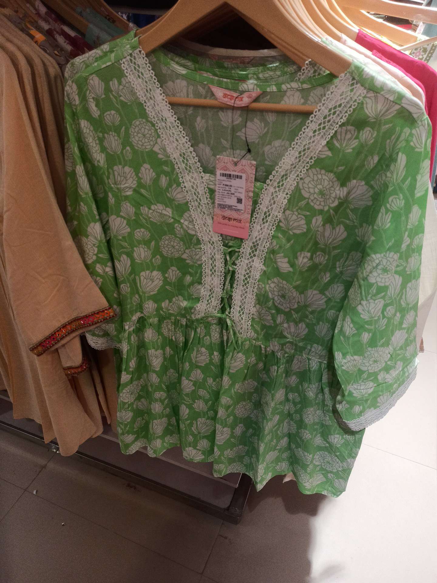 light green rayon tshirt - 21996476 - Zoom Image - 0