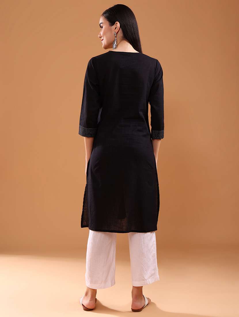 women three quarter sleeve a-line kurta - 21996614 -  Standard Image - 3