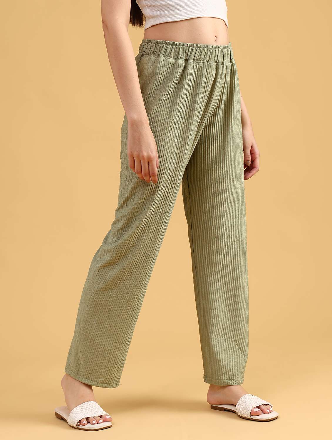 women solid mid rise straight trouser - 21996938 -  Standard Image - 3