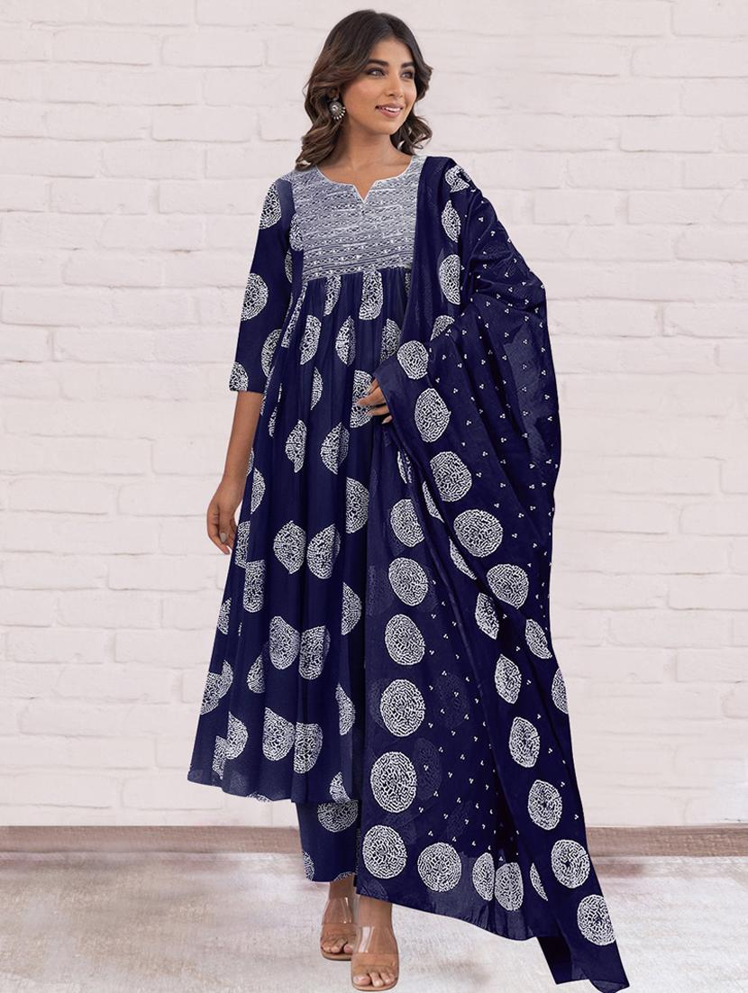 women printed three quarter sleeve anarkali kurta pant with dupatta set - 21997231 - Standard Image - 3