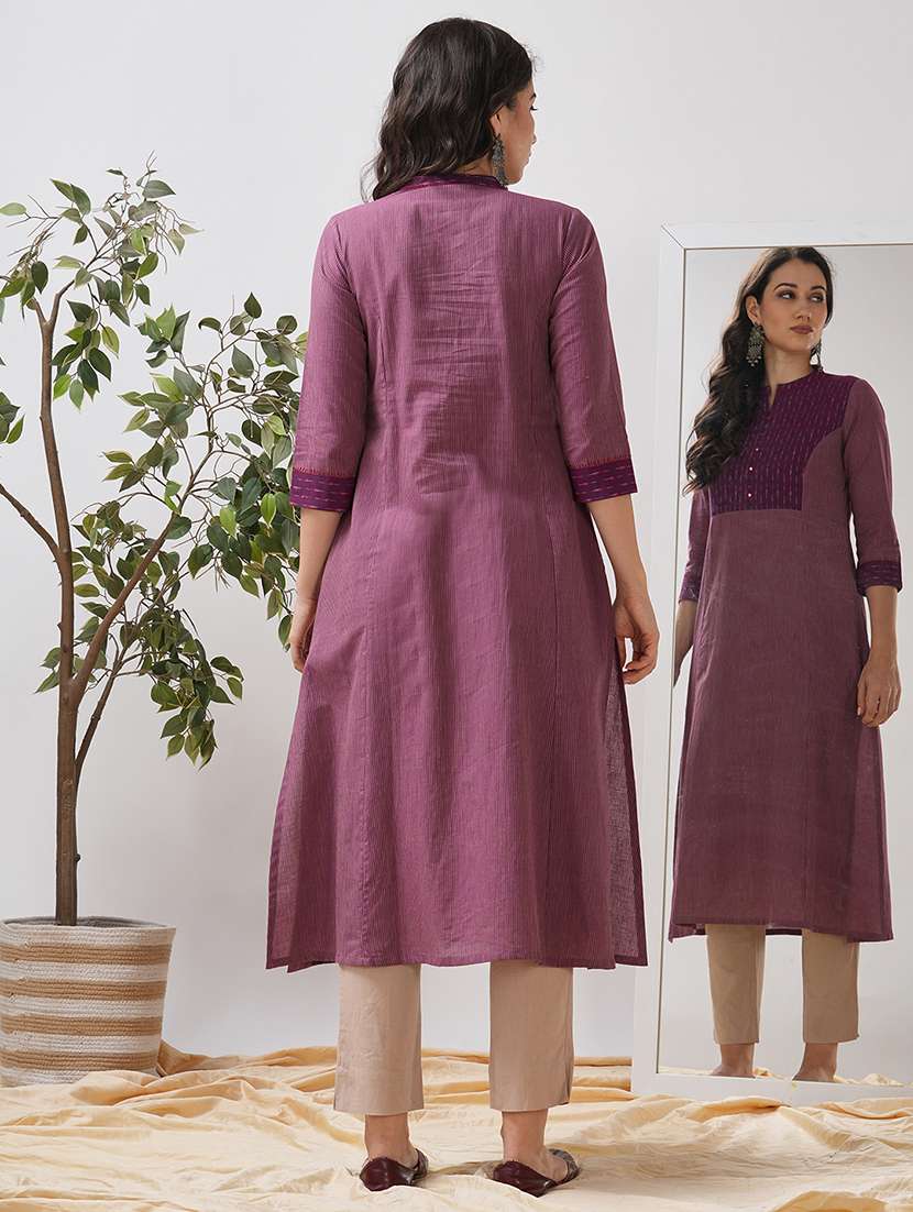 women self design three quarter sleeve a-line kurta - 21997234 - Standard Image - 3