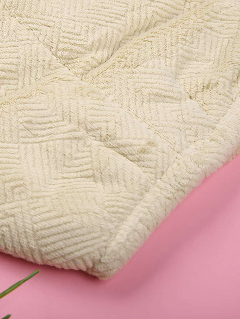 kids solid mid rise nightwear pyjama - 21997660 -  Standard Image - 3