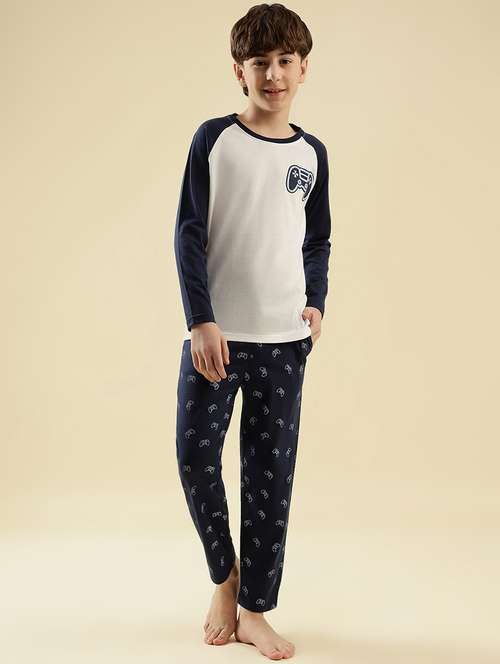 boys printed long sleeve nightwear pyjama set - 21997796 - Standard Image - 0