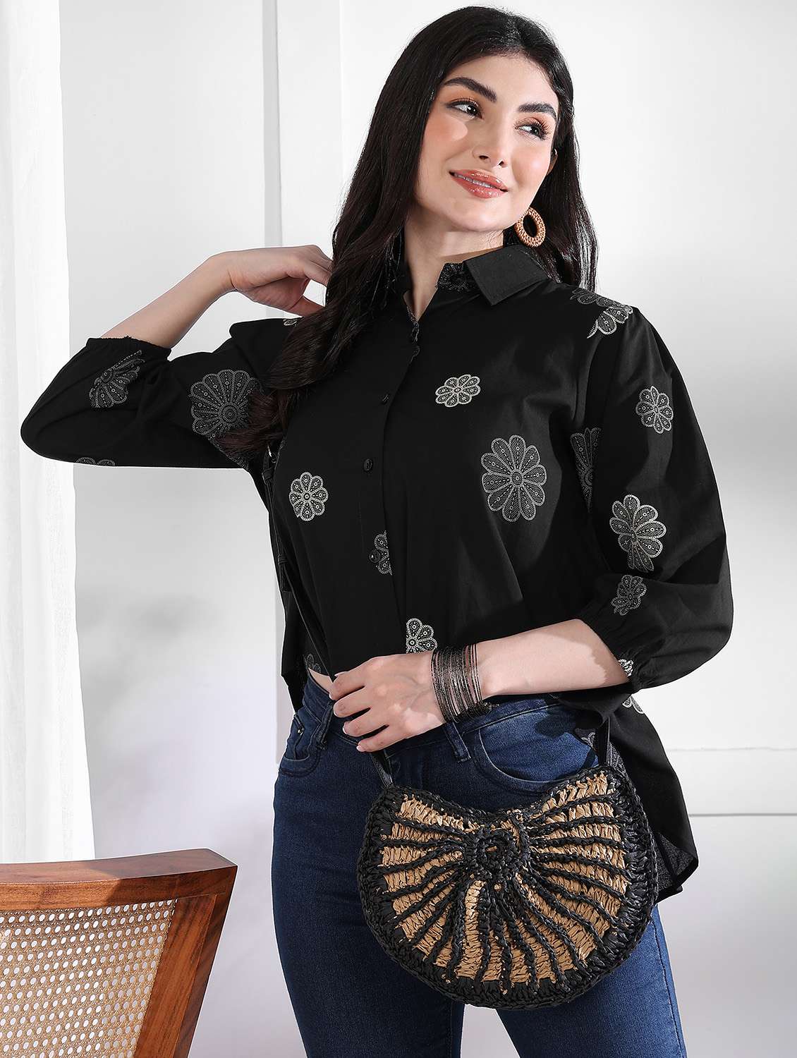 women printed puff sleeve collared high low top