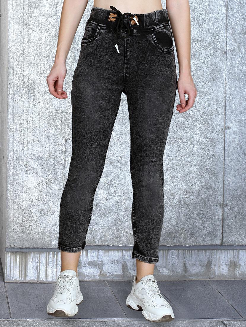women solid mid rise skinny fit jean
