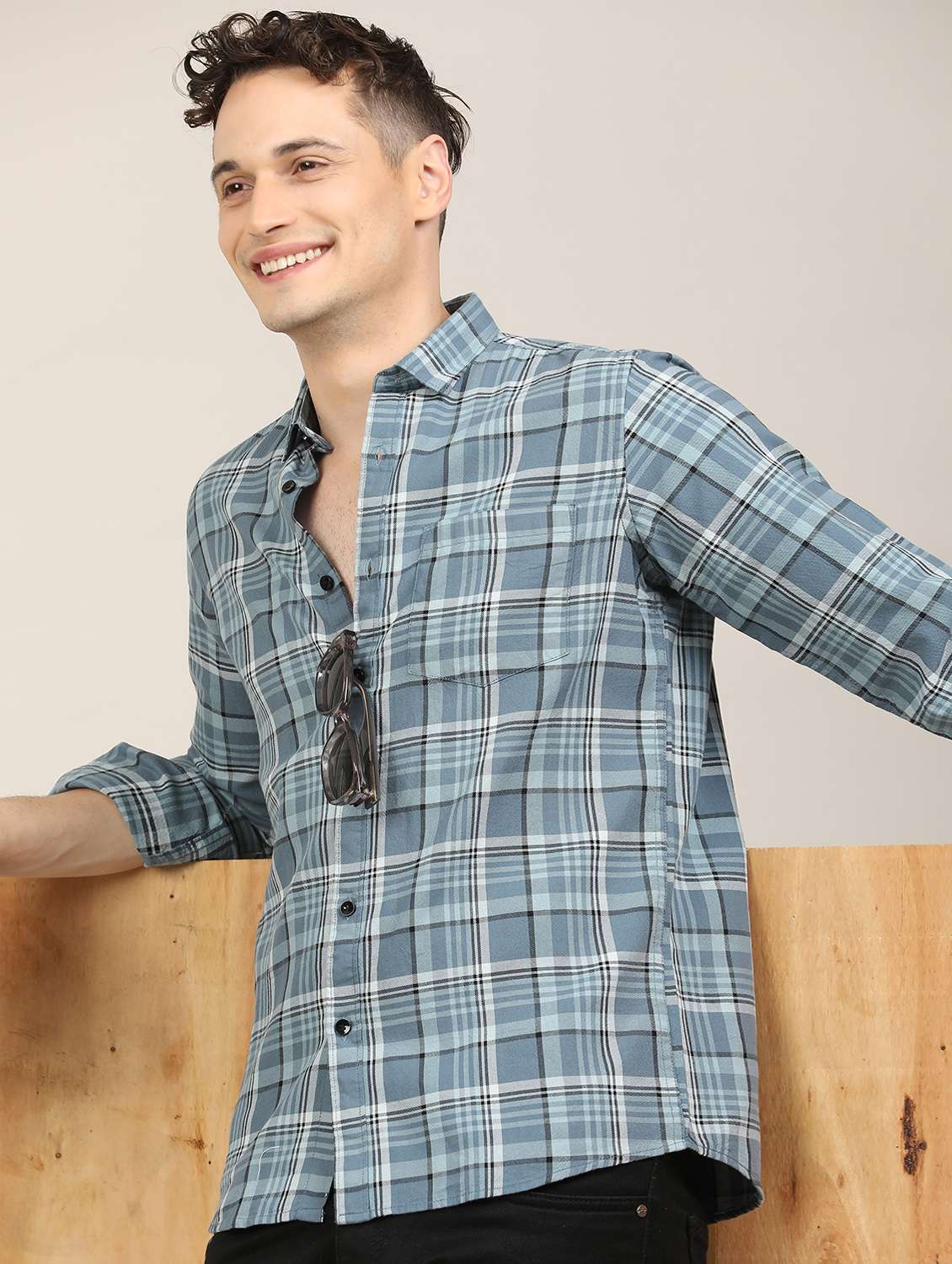 men checkered long sleeve regular fit casual shirt