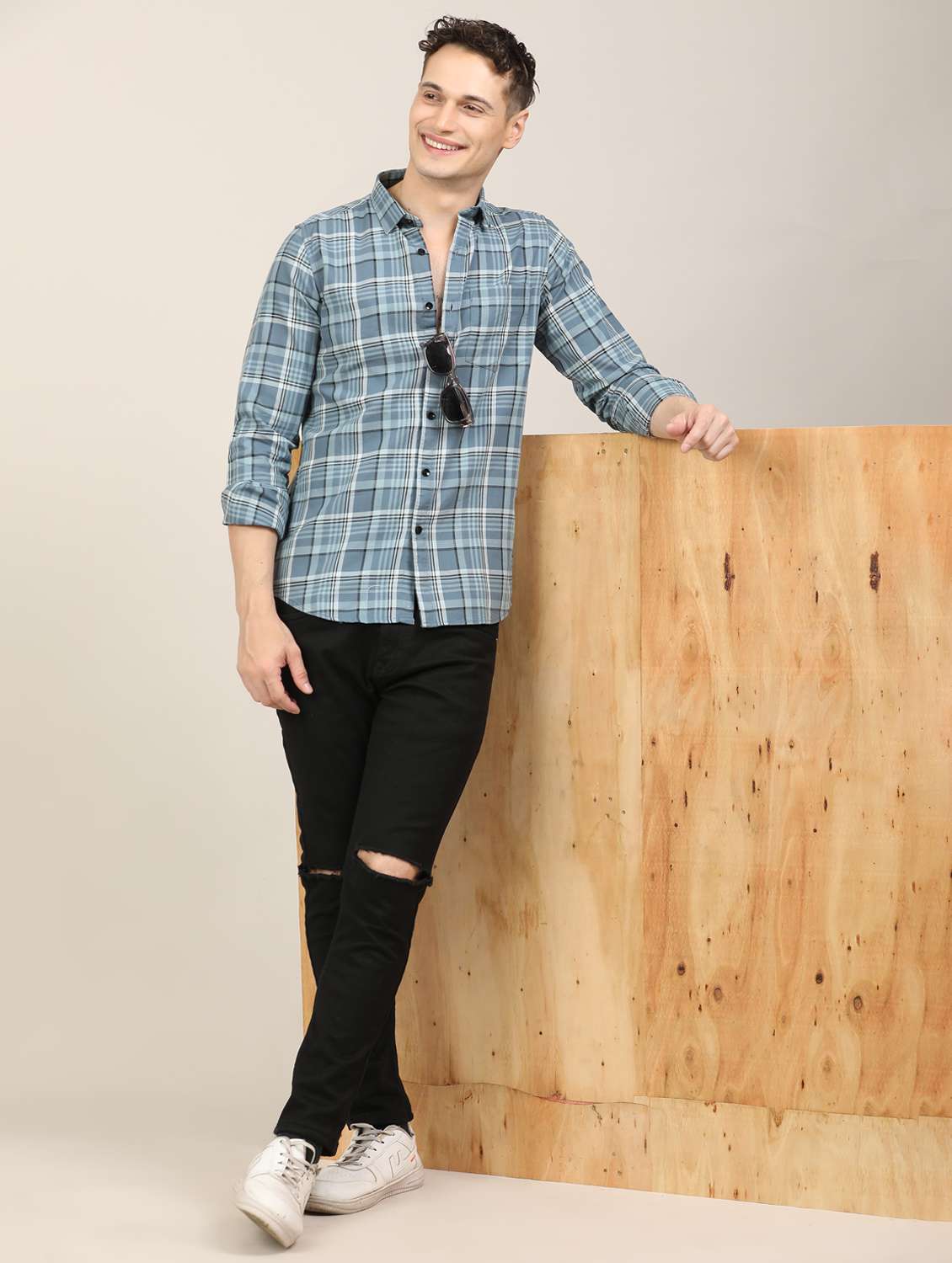 men checkered long sleeve regular fit casual shirt - 21997937 -  Standard Image - 5