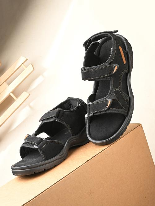 men solid back strap floater - 21998081 - Standard Image - 0