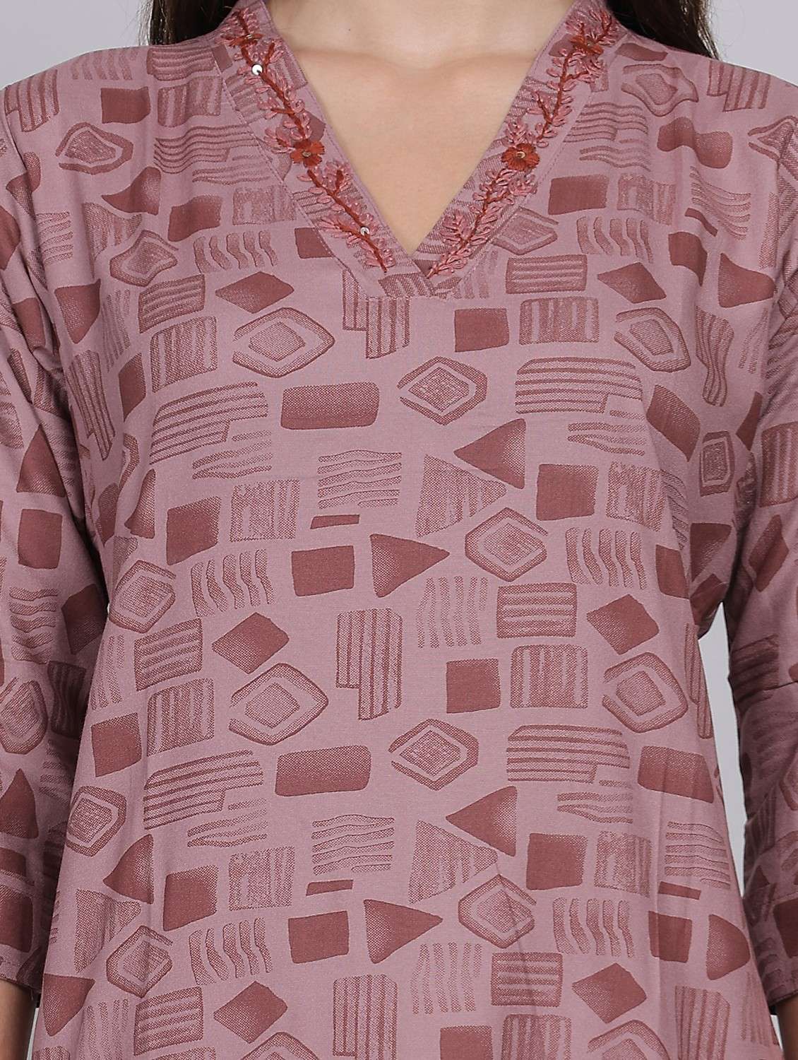 women printed three quarter sleeve straight kurta - 21998110 - Standard Image - 5