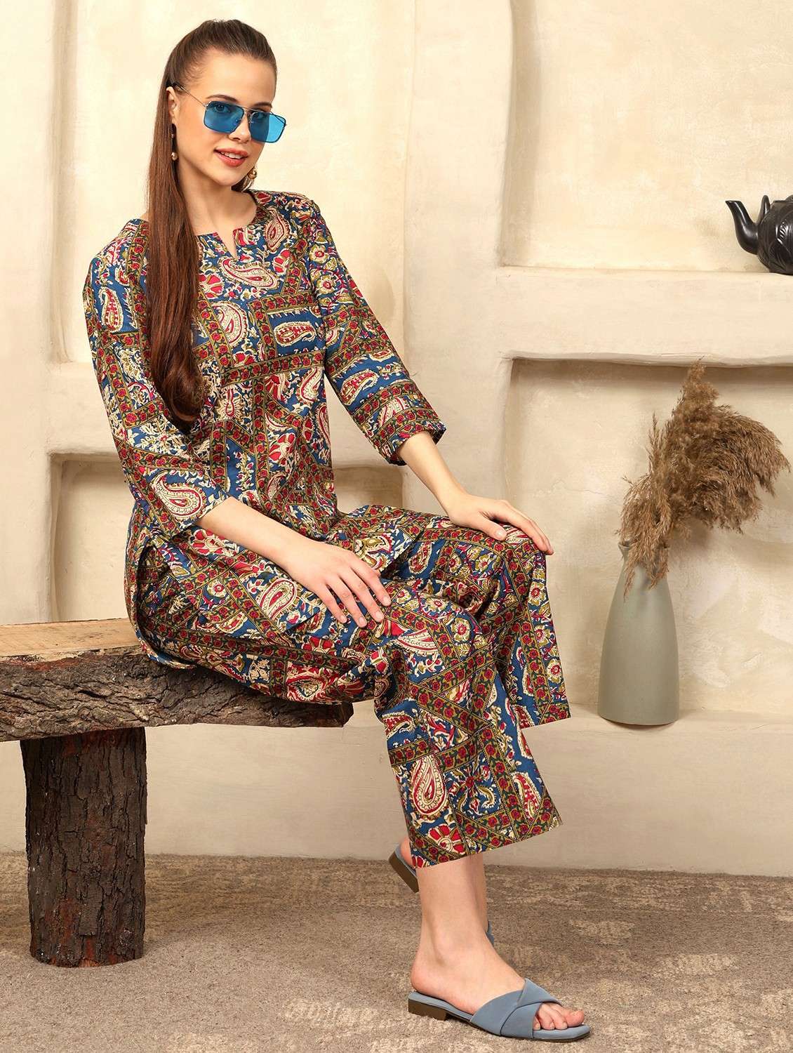 women paisley printed three quarter sleeve ethnic co-ord set - 21998205 - Standard Image - 3