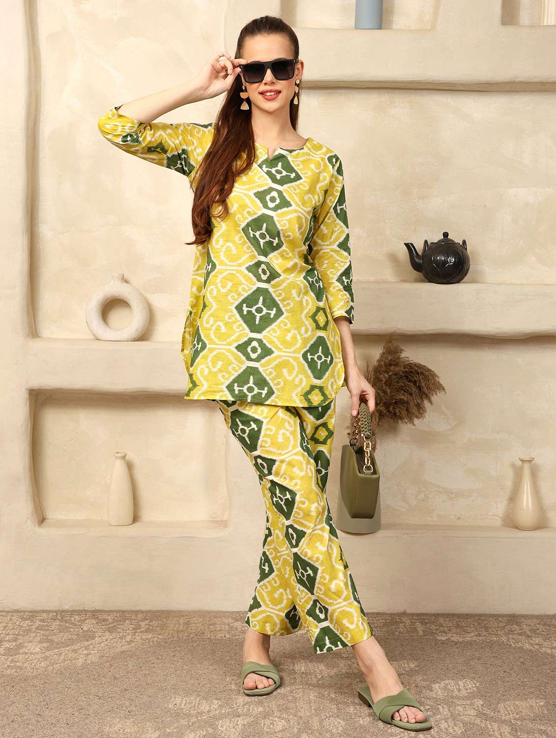 women ikat printed three quarter sleeve ethnic co-ord set - 21998239 - Zoom Image - 0