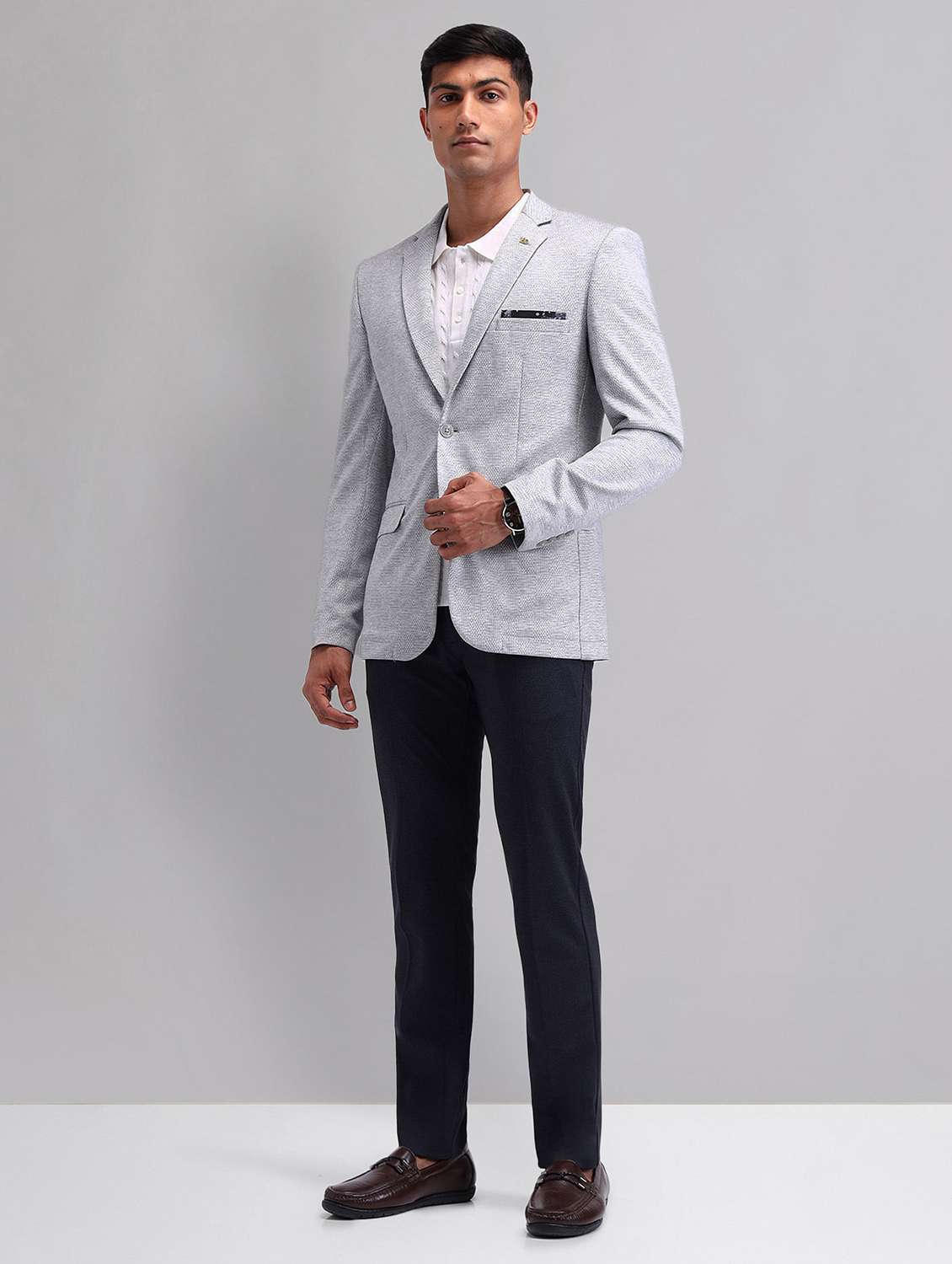men grey solid long sleeve single breasted blazer - 21998320 -  Standard Image - 3