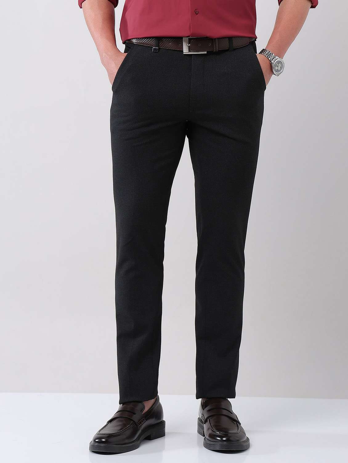 men solid mid rise formal trouser