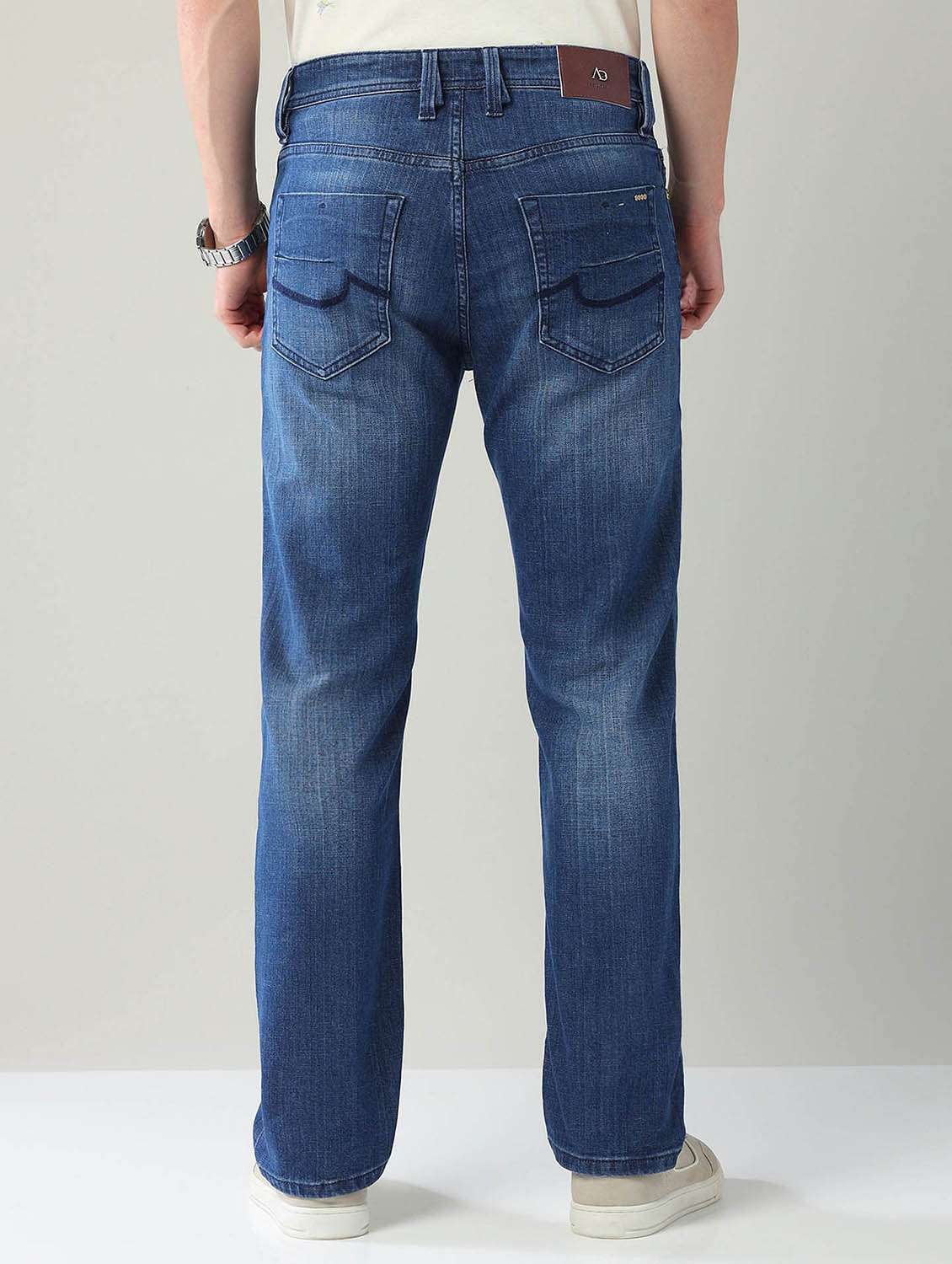 men washed mid rise straight fit jeans - 21998407 -  Standard Image - 3