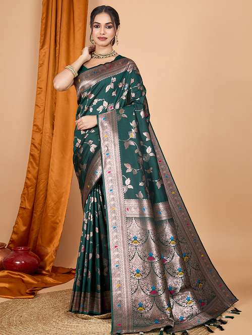 women self design banarasi saree with blouse - 21998527 - Standard Image - 0