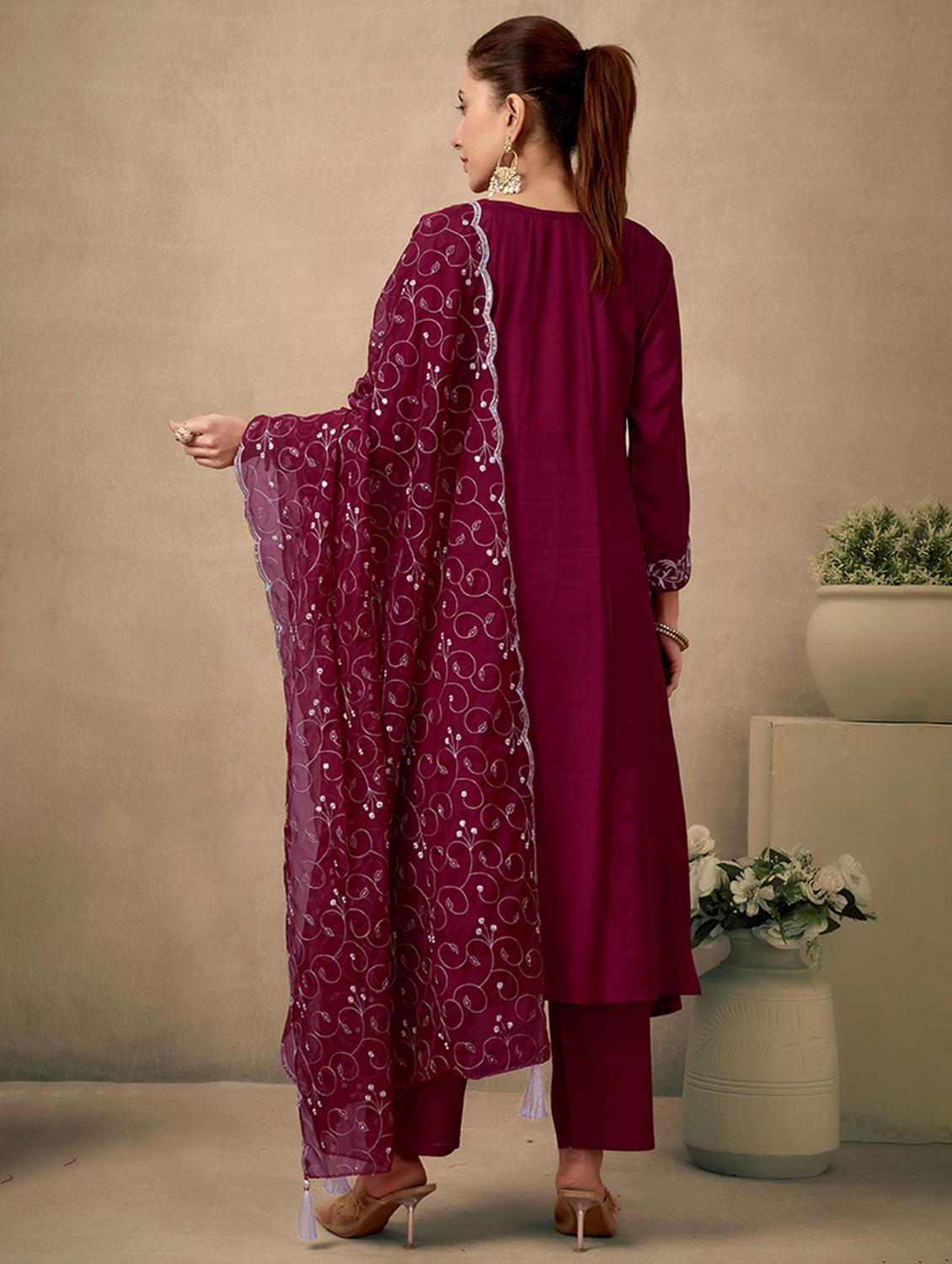 women floral three quarter sleeve kurta pant with dupatta set - 21998541 - Standard Image - 3