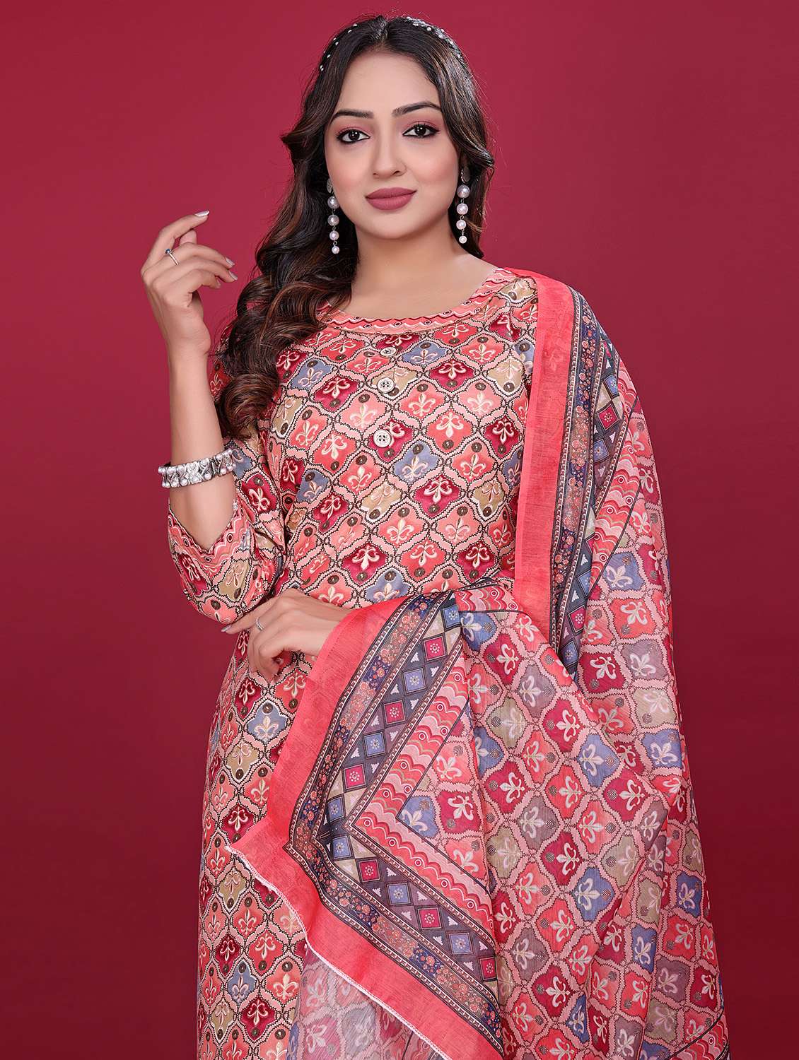 women printed three quarter sleeve kurta pant with dupatta set - 21998642 - Standard Image - 5