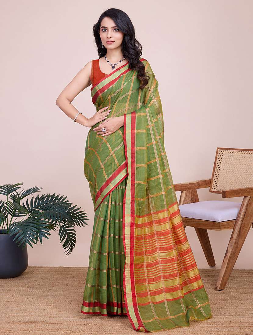 women checkered bordered saree with blouse