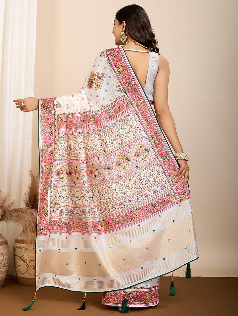 women self design bordered saree with blouse - 21998788 - Standard Image - 3