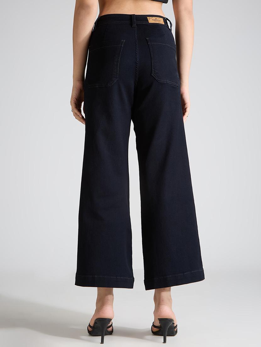 black denim jeans - 21998817 - Standard Image - 3