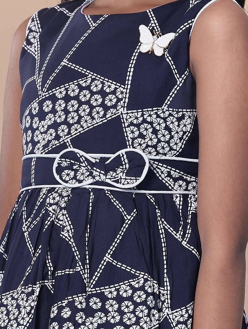 girls printed round neck frock  - 21999183 -  Standard Image - 5