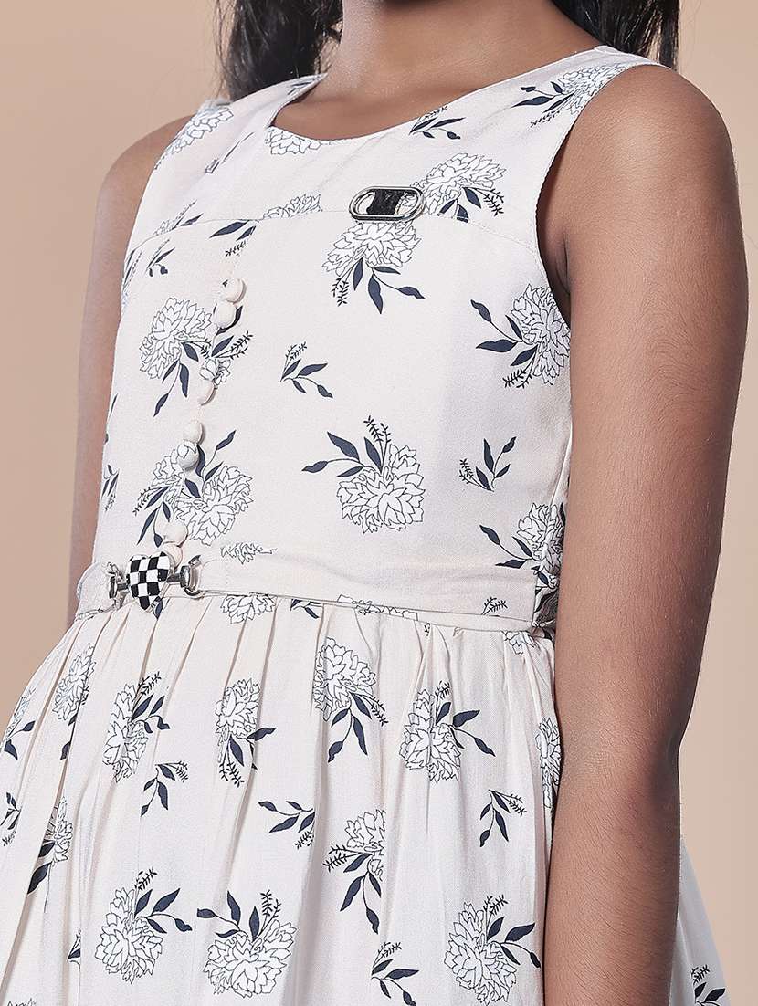 girls floral printed sleeveless frock - 21999229 -  Standard Image - 5