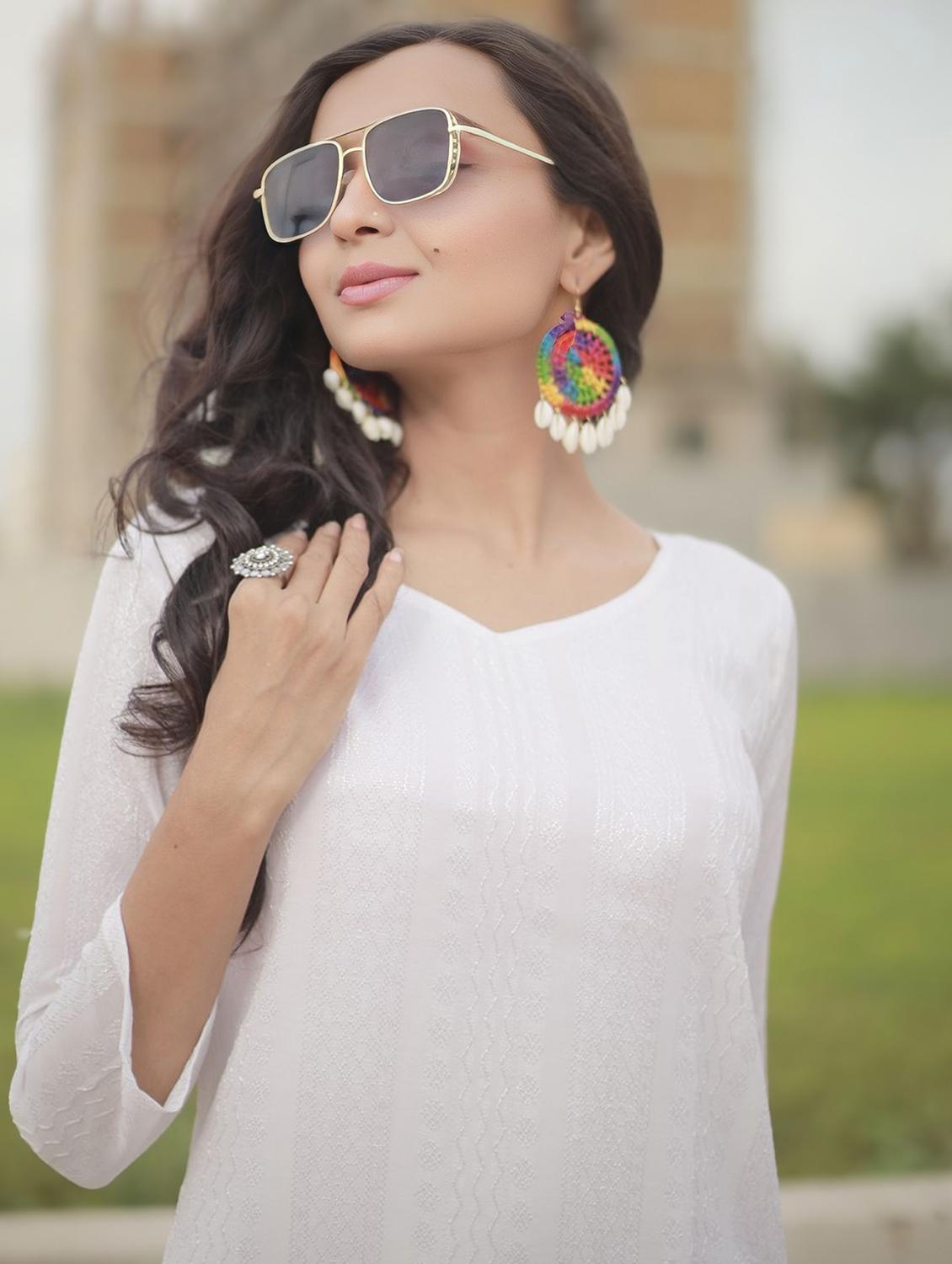women self design three quarter sleeve straight kurta - 21999969 - Standard Image - 3