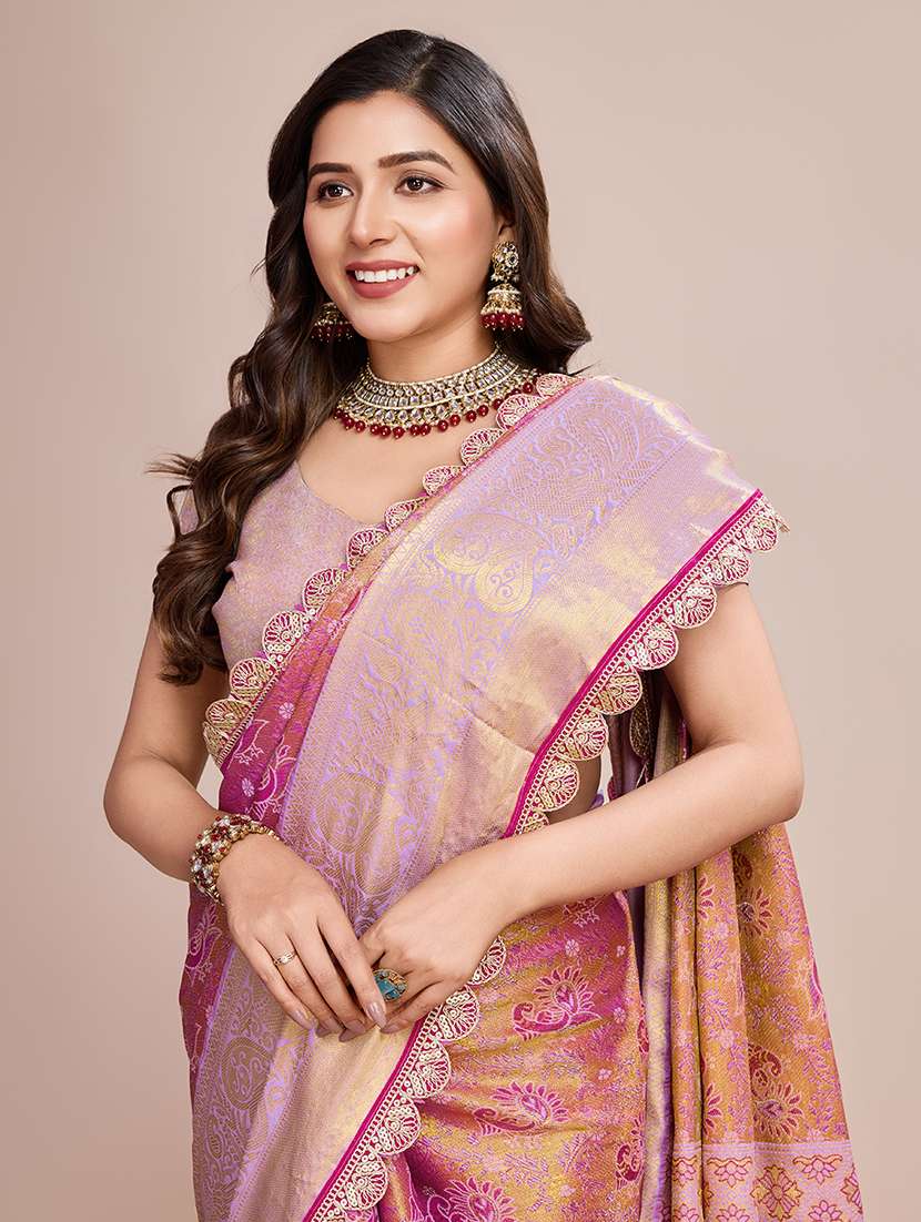 Women Self Design Kanjivaram Saree With Blouse