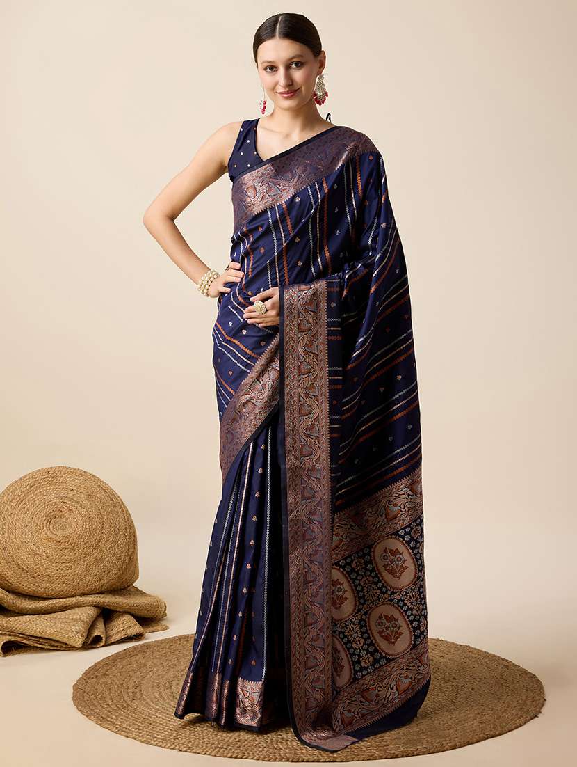 women self design banarasi saree with blouse