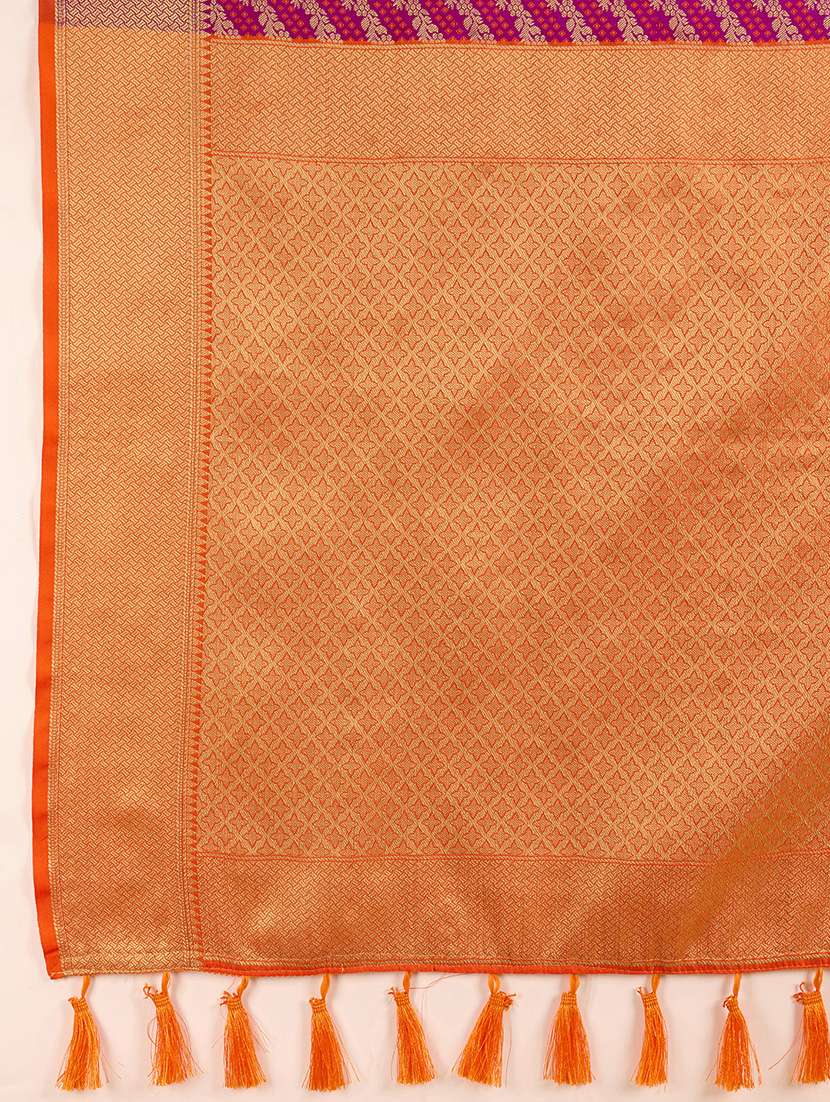 women self design banarasi saree with blouse - 22000046 -  Standard Image - 5
