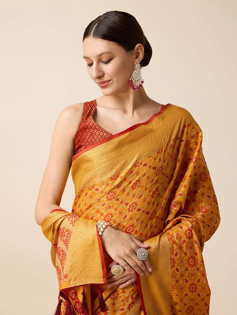 women self design banarasi saree with blouse - 22000053 -  Standard Image - 5