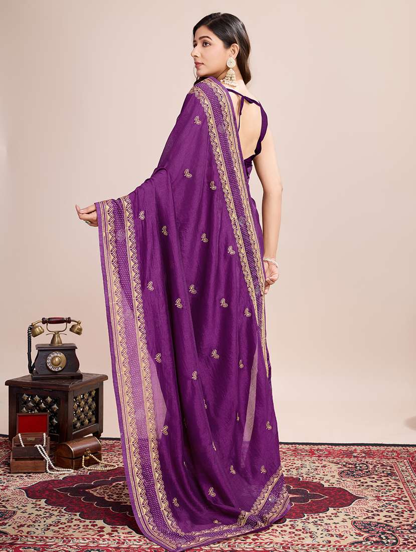 women solid with work zari work bordered saree with blouse - 22000074 -  Standard Image - 3