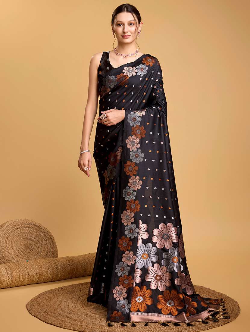 women floral banarasi saree with blouse - 22000082 - Zoom Image - 0