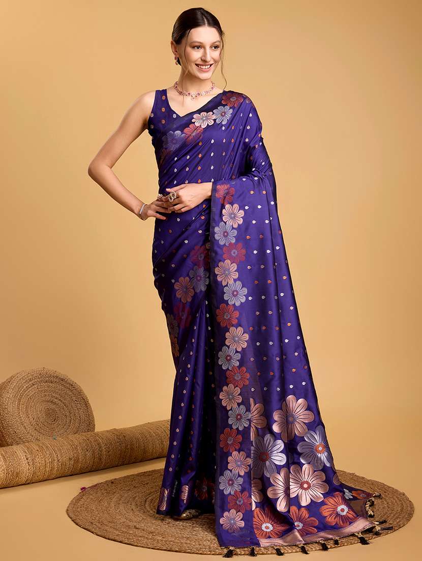 women floral banarasi saree with blouse - 22000086 - Zoom Image - 0