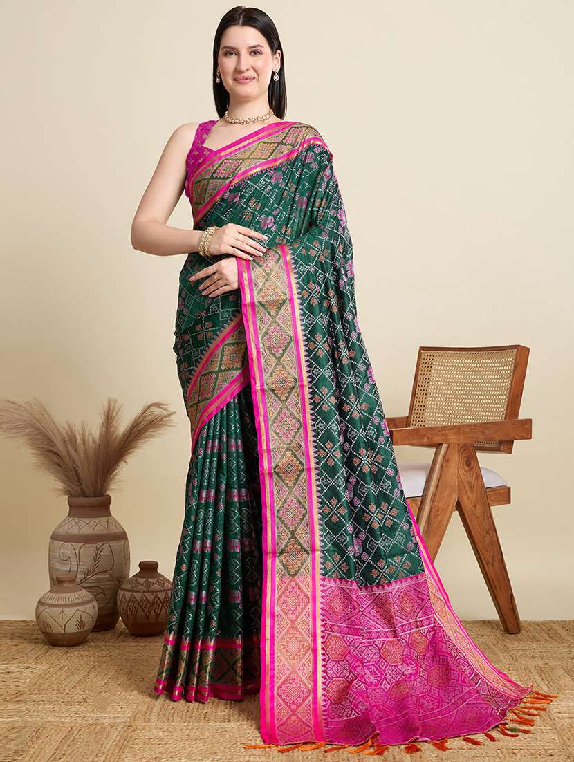 women self design patola saree with blouse - 22001325 - Zoom Image - 0