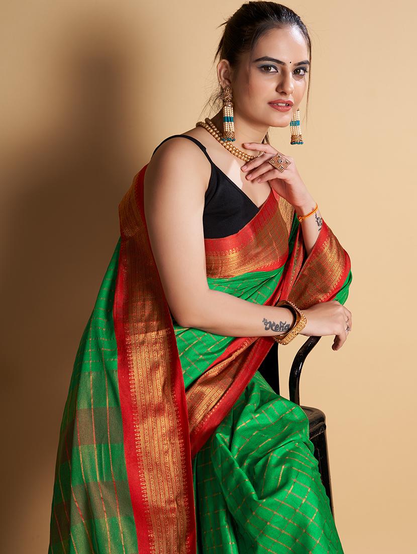 women checkered bordered saree with blouse - 22001336 - Standard Image - 3