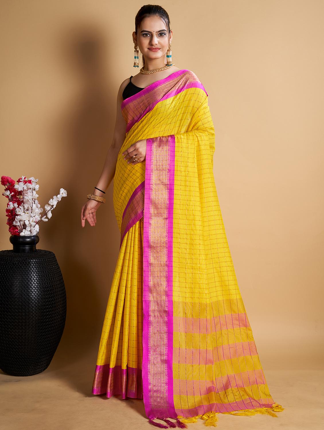 women checkered bordered saree with blouse