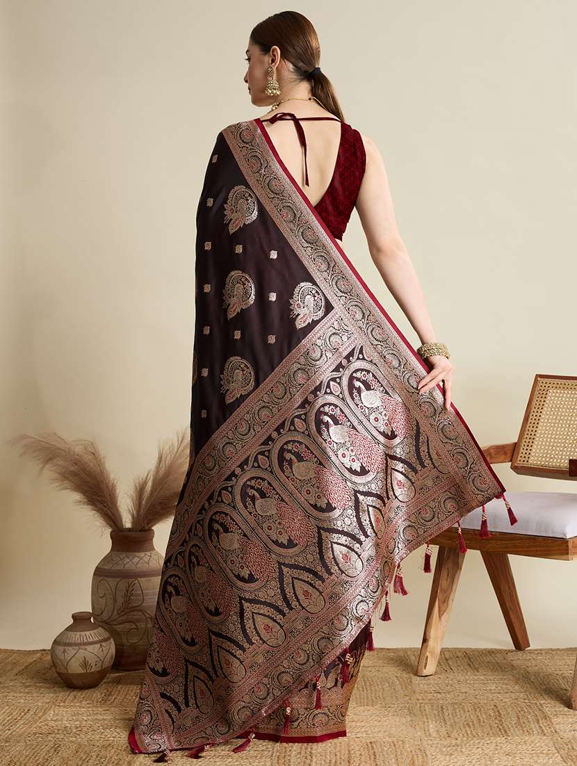 women self design banarasi saree with blouse - 22001343 -  Standard Image - 3