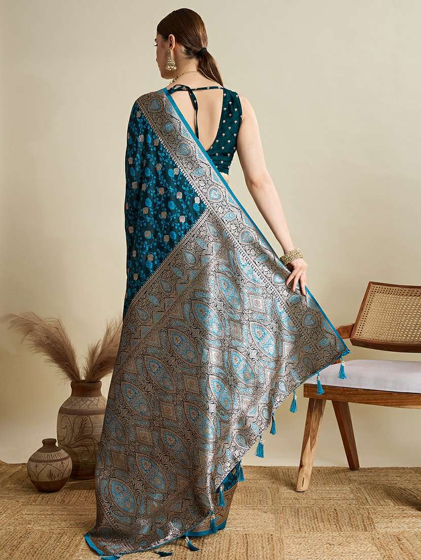 women self design banarasi saree with blouse - 22001356 -  Standard Image - 3