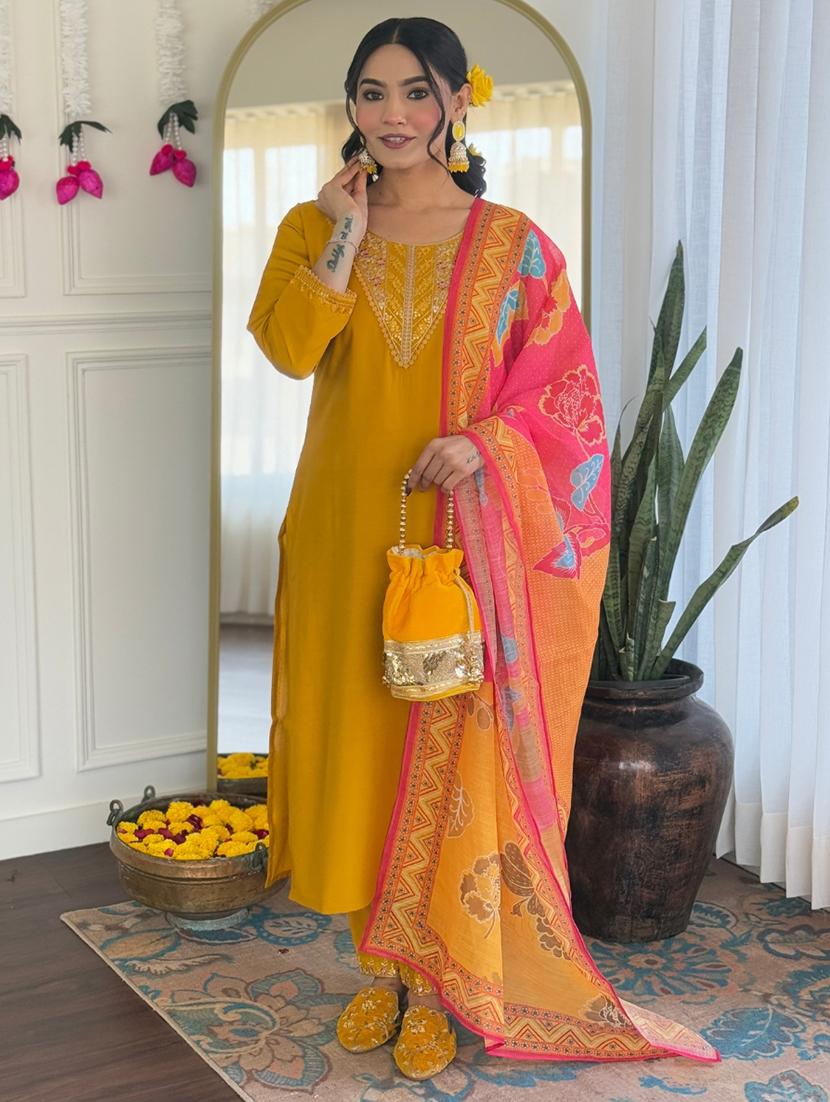 women embroidered three quarter sleeve kurta pant with dupatta set