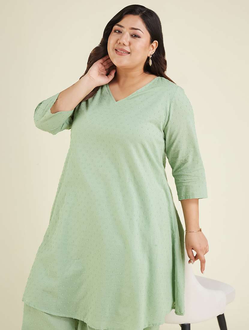 women plus size self design three quarter sleeve kurta pant set - 22002361 -  Standard Image - 3