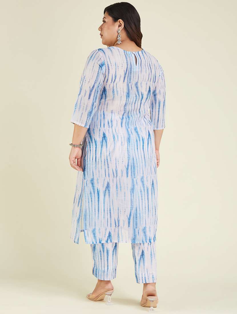 women plus size embroidered three quarter sleeve kurta pant set - 22002365 -  Standard Image - 3