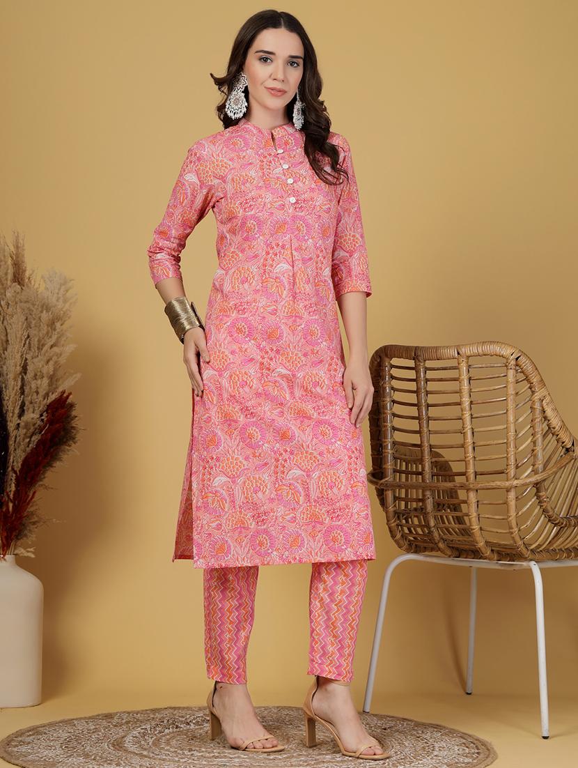 women floral printed three quarter sleeve kurta pant set